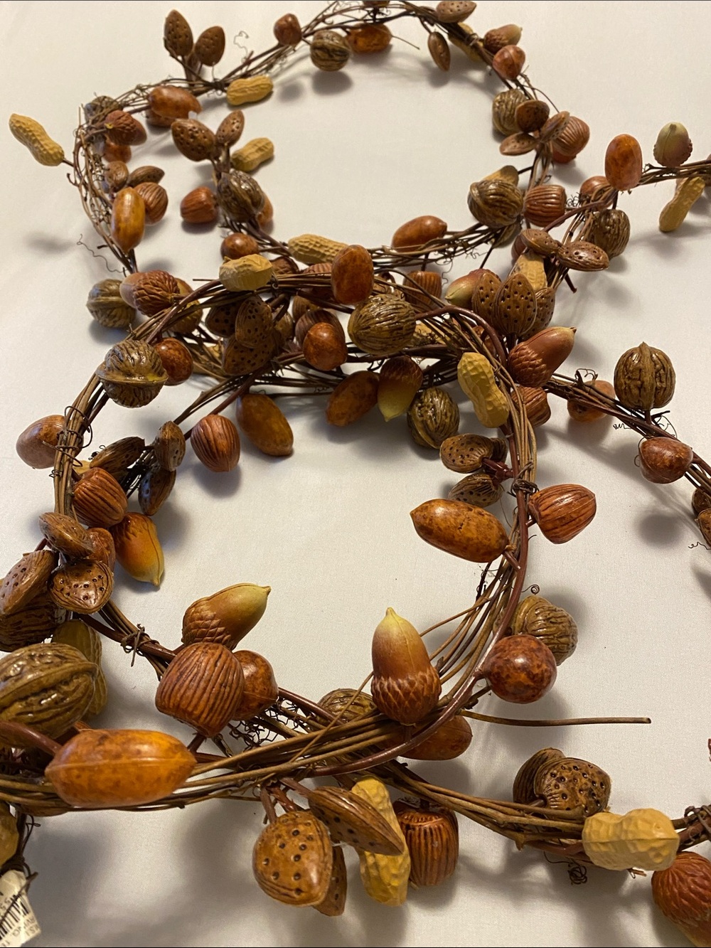 Autumn Nuts. 2, 5’ Garland Strands